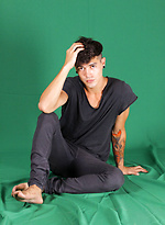 Perfectly build gay hottie shows it all by Lohan 20