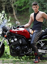 Outdoors: Horny Biker Boys Relish An Outdoor Flip-Flop Suck-&-Fuck-Fest On The Back Of Their Machine! by Staxus With Shane Hirch,Alexander Dorch