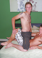 Carter Nash Fucks Dillinger Cole by College Dudes