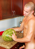 Italian Wrestler Fucks Melon by College Dudes