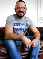 New mates - The beautiful Romain Deville joins us by Bentley Race