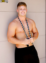 Beefy Jesse Brooks Jerks OFF Outside Poolside by Gayhoopla