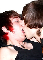 Damien White fucks cute bottom emo boy Andrew Dexter by HomoEmo