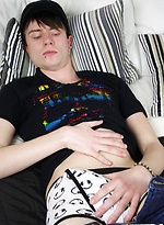 Danny Star jerks his thick cock by HomoEmo