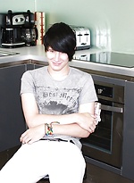 Emo boy Alex by UrbanBrits