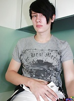 Emo boy Alex by UrbanBrits