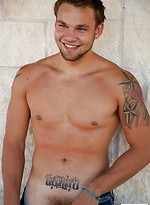 Logan Taylor by Bulldog Pit